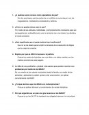 Por medio de las actitudes, habilidades y comportamientos necesarios para así conseguirla paz, entendida como vivir en armonía con uno mismo, los demás y el medio ambiente.