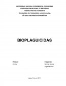 Son microbios, subproductos de organismos vivientes, y sustancias de ocurrencia natural, incluyendo ciertas sales y jabones, para prevenir, repeler, eliminar o reducir los daños causados por la plagas.