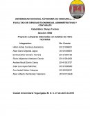 Lámparas elaboradas con botellas de vidrio recicladas