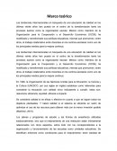 Las tendencias internacionales en búsqueda de una educación de calidad en los últimos veinte años han puesto en el centro de la transformación tanto los procesos áulicos como la organización escolar