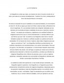 La fotografia. La fotografía es, antes que nada, una manera de mirar al mundo a través de un lente, pero esta es la manera inevitablemente "moderna" de mirar, predispuesta al favor del descubrimiento e innovación