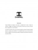 Cuando hablamos de elegancia, exclusividad y comodidad para la mujer, sin duda nos referimos a Chanel, una tradicional casa de moda de Francia que con más de 100 años lleva la vanguardia en el vestir femenino..