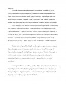 TroLa película comienza con una disputa entre los ejércitos de Agamenón y el rey de Tesalia. Agamenón y el rey acuerdan resolver la batalla enfrentando a los dos hombres más fuertes de cada ejército.