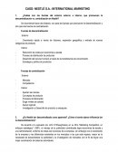 ¿Cuáles son las fuerzas del entorno externo e interno, que promueven la descentralización vs. centralización en Nestlé?