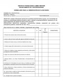 Estimula en el estudiante el juicio crítico y el análisis por medio de preguntas o ejemplos acerca de las situaciones que se discuten.