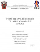 Efecto del nivel socioeconómico de las personas en sus estudios Se habían lanzado muchas líneas de producto en una amplia gama de deportes.