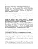 ¿Qué variables incorpora Malthus para explicar el crecimiento económico?