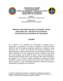 Midiendo la gravedad específica y la densidad usando instrumentos del Laboratorio de Yacimientos