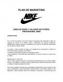 LÍNEA DE ROPA Y CALZADO DE FÚTBOL PROFESIONAL NIKE
